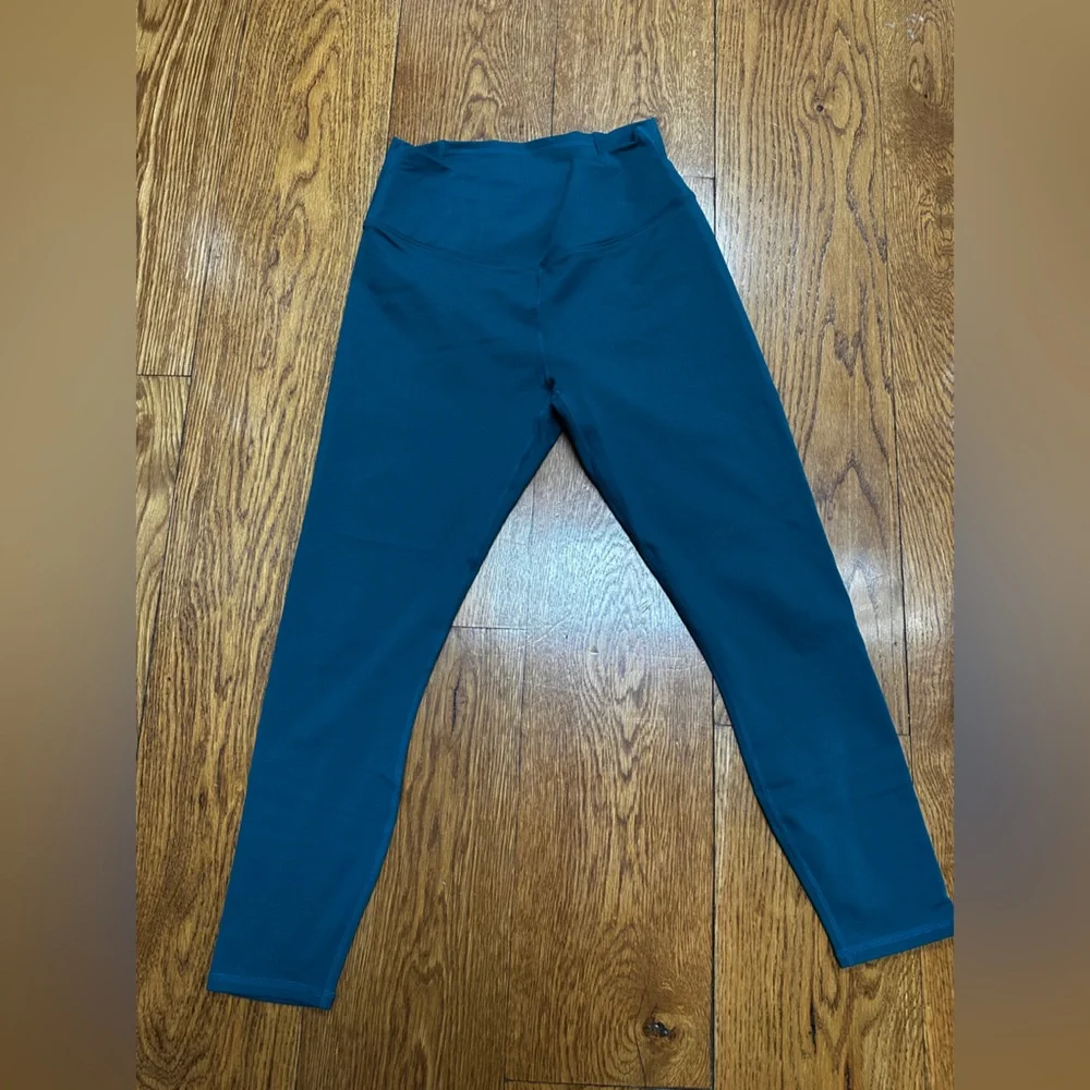 Fabletics teal leggings - Picture 3 of 7